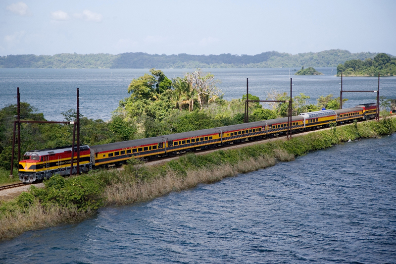 Tren a Colón + Agua Clara + Portobelo